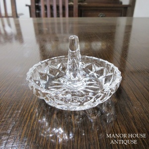 イギリス インテリア雑貨 ガラス製 リングホルダー ジュエリートレイ プレスドグラス 英国 glass 1653sb