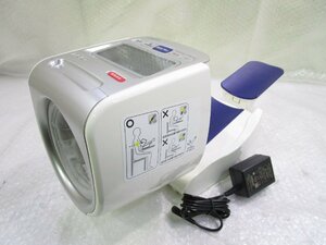 ◎美品 オムロン OMRON HEM-1020 スポットアーム 上腕式血圧計 デジタル自動血圧計 アダプター付き 展示品 w41814