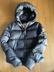 MONCLER (モンクレール) 防水ナイロン フード ダウンジャケット LENAR BLACK