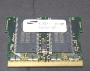 ※動作未確認※　ノートパソコン用メモリー　マイクロDIMM　SDRAM 64MB　※配送料無料※