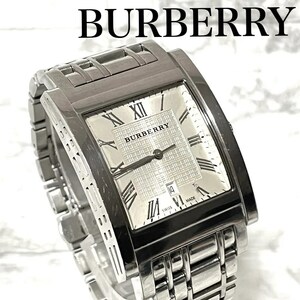 稼動品　BURBERRY バーバリー　チェック　デイト　腕時計　レクタンギュラ