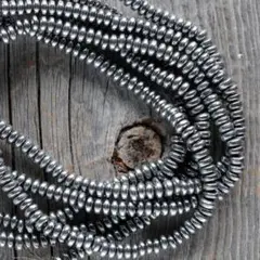 ＊metal beads