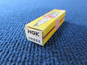 未使用 NGK DR8ES 1本 スパークプラグ 