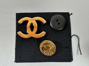 シャネル CHANEL 　帝国ホテルプラザ店購入　ワンピース　付属品　替えボタン　①