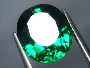 4.80ct b 新品・コロンビアカラー合成ナノエメラルド