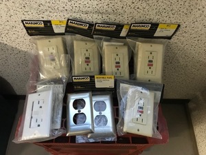 ☆新品、プチジャンク！！MARINCO／マリンコ製漏電遮断機能付きコンセント！！☆