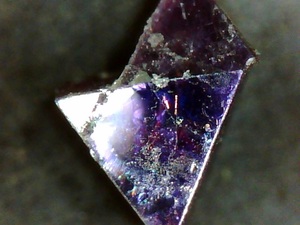 国産鉱物　愛媛県　保土野　菫泥石　カメレライト　分離結晶　４個　良標本　定型外発送