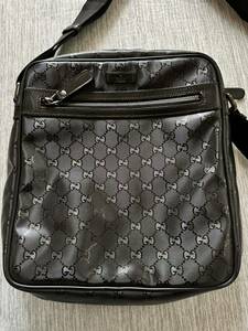 【極美品　新同】GUCCI メンズショルダーバッグ 1円から