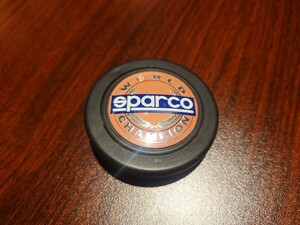 スパルコ SPARCO ホーンボタンを1円売り切りです