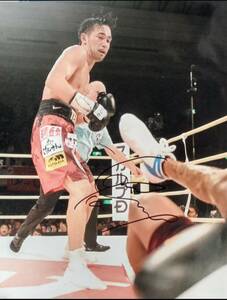 ☆山中 慎介　直筆サインフォト/写真　プロボクサー　WBC世界バンタム級王者 神の左　