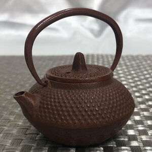 【中古/長期保管品/インボイス登録店/KSH】ミニミニ 鉄瓶 茶瓶 急須 茶道具 煎茶道具 茶器 ブラウン系 鉄製品　MZ0328