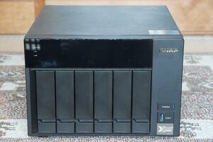 QNAP TS-673 6ベイNAS 中古 PCIe拡張(2スロット) QTS 5.1