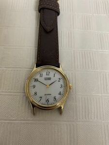 部品取り用/CITIZEN Eco Drive JUNCTION E030-S93894セイコー 腕時計/現在動作不動/USED/風防削れベルト元々の品欠品/ジャンク/小傷汚れ等