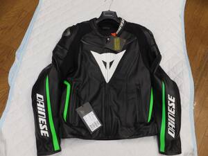 DAINESE G SUPER FAST PELLE ESTIVO 　前後にグリーンライン　パンチングレザージャケット　サイズ／52　新品未使用 コレクション品