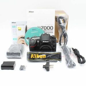 1341ショット！■ほぼ新品■ Nikon D7000 ボディ