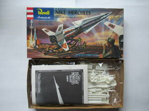 Revell Authentic Kit H-1804 U.S.ARMY NIKE HERCULES レベル ナイキ ハーキュリーズ 地対空ミサイル 未組立 定形外350円補償なし