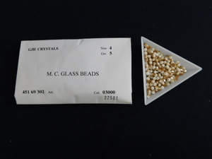 2972△未使用 チェコビーズ M.C.GLASS BEADS ブラウン×ホワイト カフェラテ風 GJH CRYSTAL