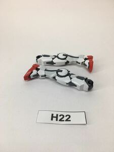 【即決】RG 1/144 ダブルオーガンダム 脚部 ガンプラ 完成品 ジャンク 同梱可 H22