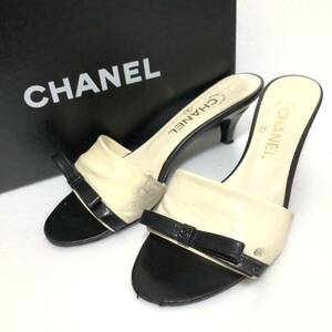 CHANEL シャネル サンダル 白/黒 レザー リボン ココマーク 38/C