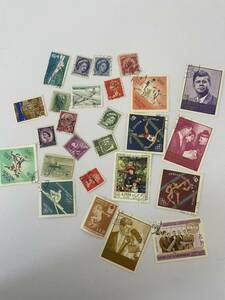 【TN0517A】使用済み 外国切手 まとめ売り 約20～30枚 重量約2.8g アメリカ モンゴル カナダなど 消印あり