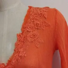 シェルヴィーノストリート プルオーバー オレンジカラー刺繍  Ｔシャツ