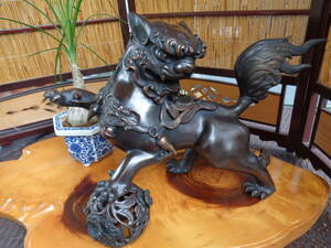 平松銅器　玉獅子　銅飾り　松和堂　縁起物　木箱入　未使用品　 