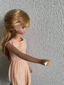 Barbie バービー 着せ替え人形 指輪 白 ホワイト 三角 当時物 指輪のみ 