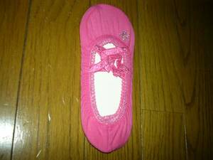 女の子　女児　バレェシューズ風　靴下　ソックス　ピンク　可愛い　室内履きにも　21cm～23cm　足の小さな女性にも　未使用