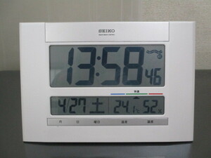 ∀18 時計 SEIKO セイコー SO429W 検：置き時計 掛け時計 快適度表示 温湿度表示 薄型22mm デジタル 電波時計 電波掛時計 湿度