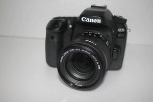 手ぶれ補正付きキャノン　Canon EOS 80Dレンズセット