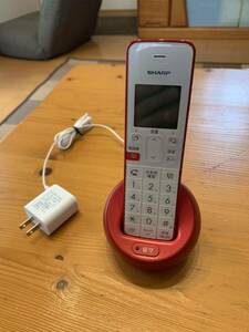 SHARP デジタル　コードレス電話機　シャープ JD-S08CL-R 綺麗　かわいい赤