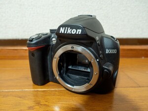 Nikon D3000 Fマウント　カメラボディ