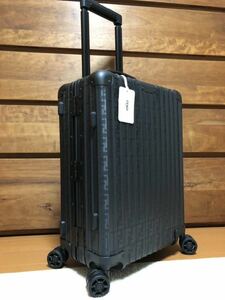 ☆新品未使用☆RIMOWA リモワ　フェンディ　ブラック　