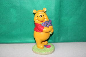 ディズニー くまのプーさん Disney × Takasho タカショー ガーデンフィギュア 花束 ポリレジン 約16cm Winnie the Pooh 廃番品