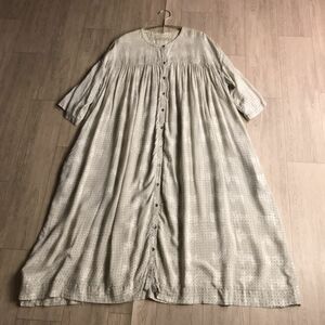 100円スタート□ NATIVE WORKS レーヨン100 バンドカラー　ギャザー　ワンピース　ドット