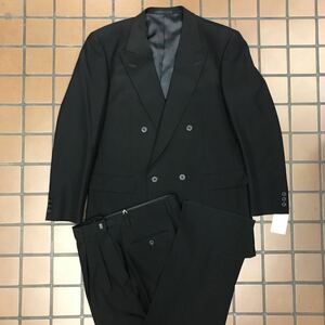 【衝撃の価格】★漆黒の黒★ オールシーズン礼服　ダブルスーツ/新品未使用　激安/A3 ブラック　黒/ノーベンツ　2タック/冠婚葬祭　大特価