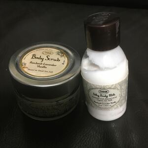 SABON Body Scrub サボンボディスクラブ　デリケートジャスミン とSABON サボン シルキー ボディミルク 50ml 二本セット中古 送料520円