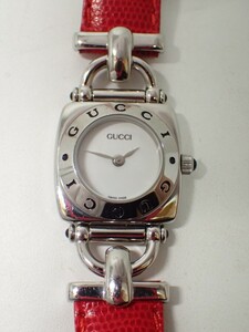 m2448 / GUCCI グッチ 6300L ホースビット クォーツ SS 白文字盤 レザーベルト レディース 腕時計 現状品 非稼働 ジャンク