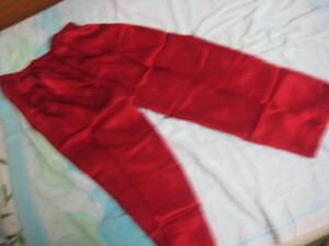 男女兼用　サテンシルク１００％パジャマのパンツのみ　赤 ＸＸＸＬ　丈80cm、ウェスト60-90cm、股下50cm。