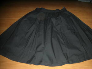 黒　L　フレアースカート