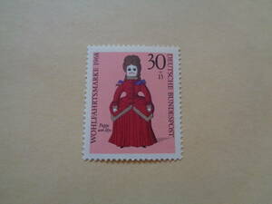 ドイツ切手　1968年　チャリティ切手　1870年頃の人形　30+15