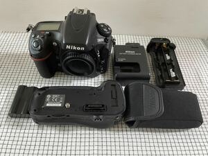 Nikon D800E デジタル一眼レフカメラ 純正バッテリーグリップ MB-D12 動作確認済　ショット回数 35,066