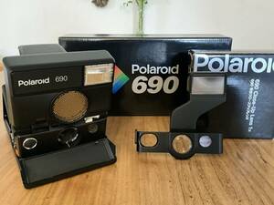 Polaroid ポラロイド 690 インスタントフィルムカメラ　クローズアップレンズ付き