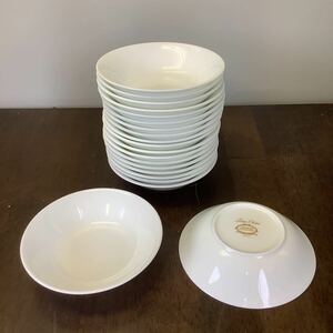 Bone China YAMAKA JAPAN 山加商店 ヤマカ 業務用食器 白磁 無地 洋食 小皿 デザート皿 Φ14.0cm 20枚セット 中古1