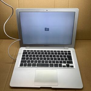 完全ジャンク品 部品取りに ジャンク Apple MacBook Air A1237 /PCノートパソコン　CPU不明/メモリ不明/HDD不明/ジャンク　AC付き