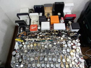 腕時計 大量250点 15kg セット まとめ ジャンク SEIKO/CITIZEN/CASIO/DIESEL/FOSSIL/MARC JACOBS/FURLA/KANSAI YAMAMOTO インボイス可 0514