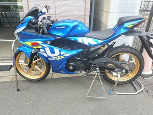 GSX-R125　バトルファクトリー製　前後レーシングスタンド　３角サイドスタンドとスタンドフック付