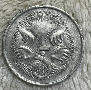 オーストラリア 5セント　1983年　外国コイン　世界　コイン　エリザベス　アンティーク　送料無料