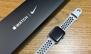 美品☆Apple Watch Nike SE（GPSモデル）40mm