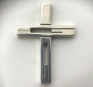 10930★1円スタート グッチ GUCCI ネックレス シルバーカラー クロス 十字架 トップのみ アクセサリー メンズ レディース ユニセックス